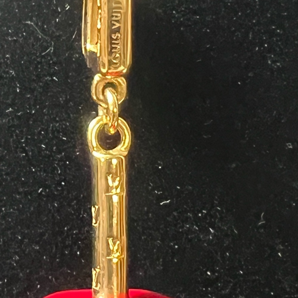 Louis Vuitton Caramel Apple Lacquer
Yellow Gold 18 Karat Pendant Charm❤️❤️ - Picture 8 of 13